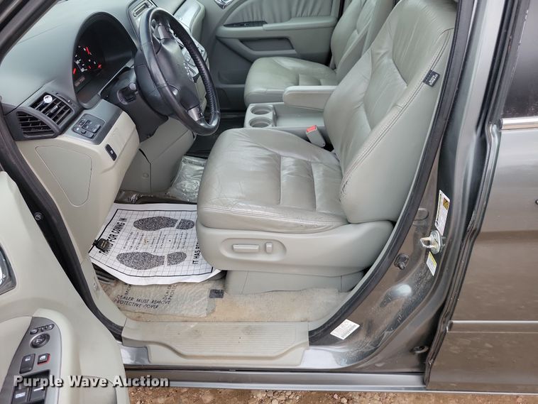 image for item NO9890 2007 Honda Odyssey van