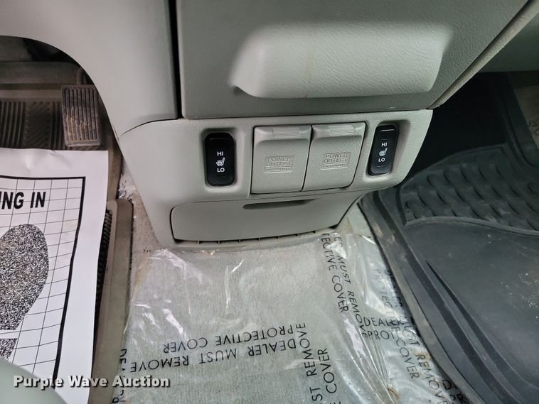 image for item NO9890 2007 Honda Odyssey van