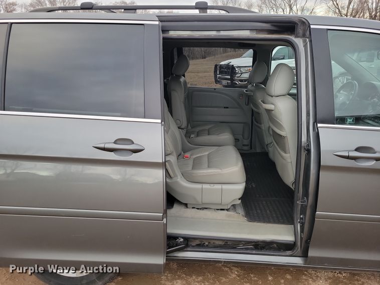 image for item NO9890 2007 Honda Odyssey van