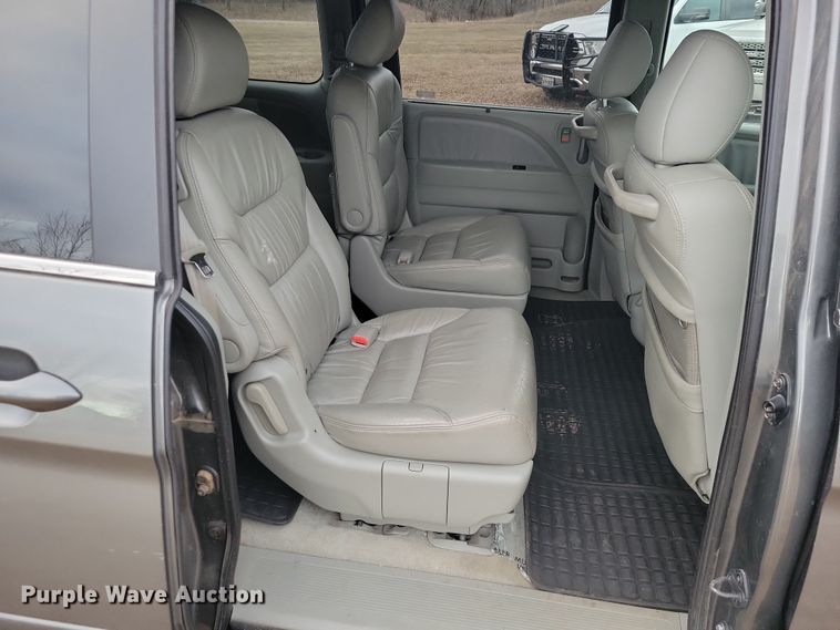 image for item NO9890 2007 Honda Odyssey van