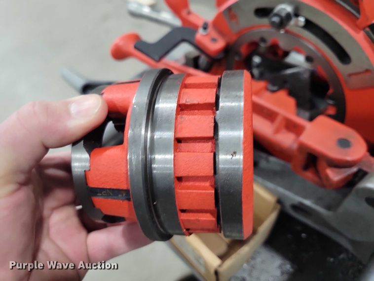 image for item NO9904 Rigid 1224 pipe threader