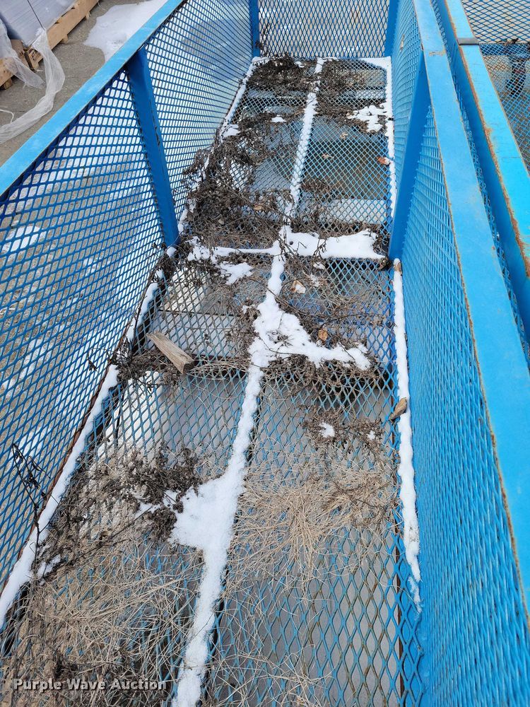 image for item NO9919 (3) metal storage bins