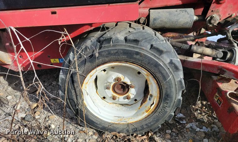 image for item NO9923 Toro Groundsmaster 328D sweeper