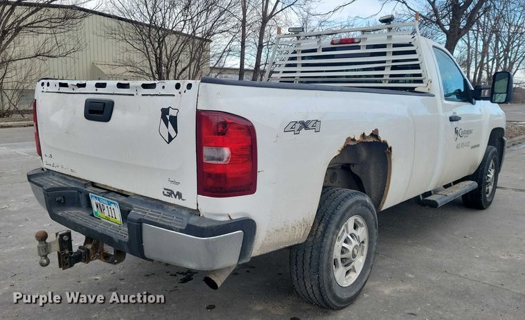 image for item NO9925 2012 Chevrolet Silverado  2500HD pickup truck