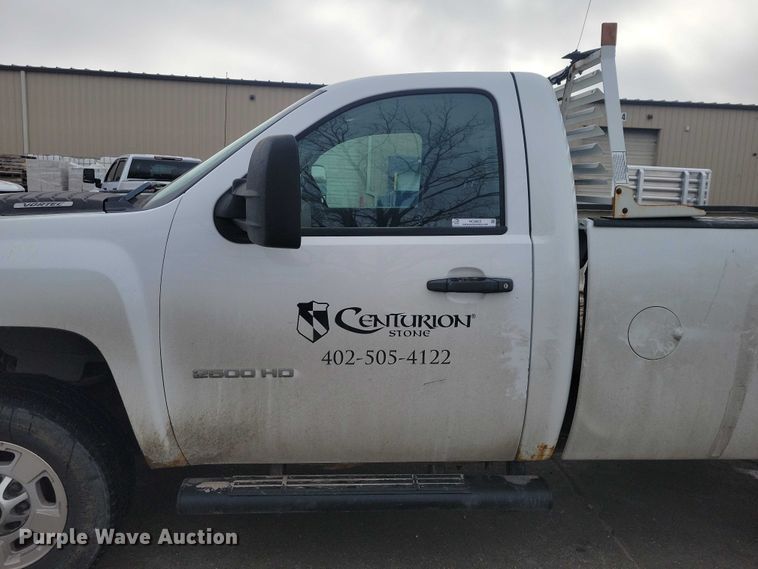 image for item NO9925 2012 Chevrolet Silverado  2500HD pickup truck