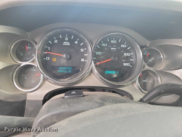 image for item NO9925 2012 Chevrolet Silverado  2500HD pickup truck