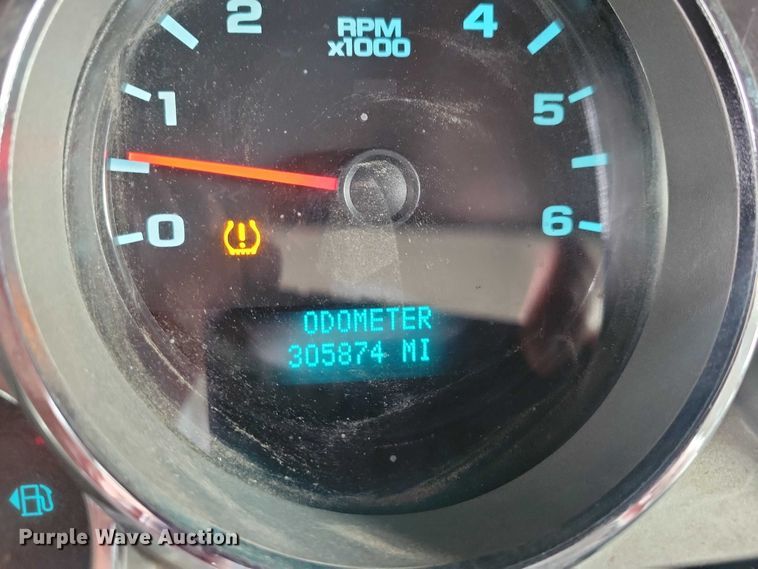 image for item NO9925 2012 Chevrolet Silverado  2500HD pickup truck