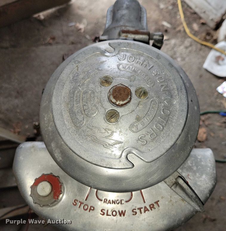 image for item NO9963 Boat motors