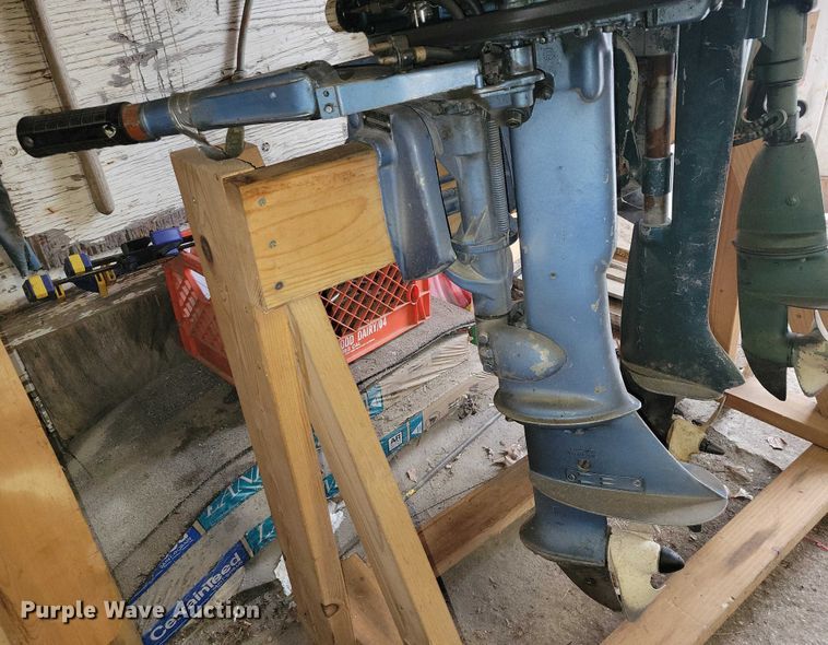 image for item NO9963 Boat motors