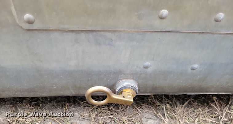 image for item NO9963 Boat motors