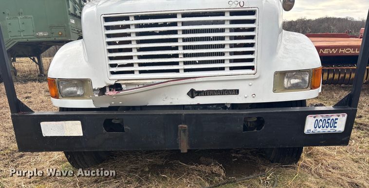 image for item OE9301 1999 International 4700 bucket truck