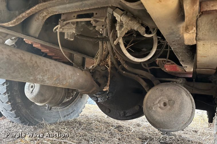 image for item OE9301 1999 International 4700 bucket truck