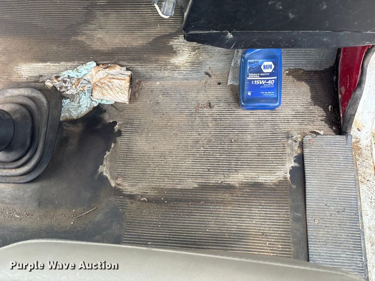 image for item OE9301 1999 International 4700 bucket truck