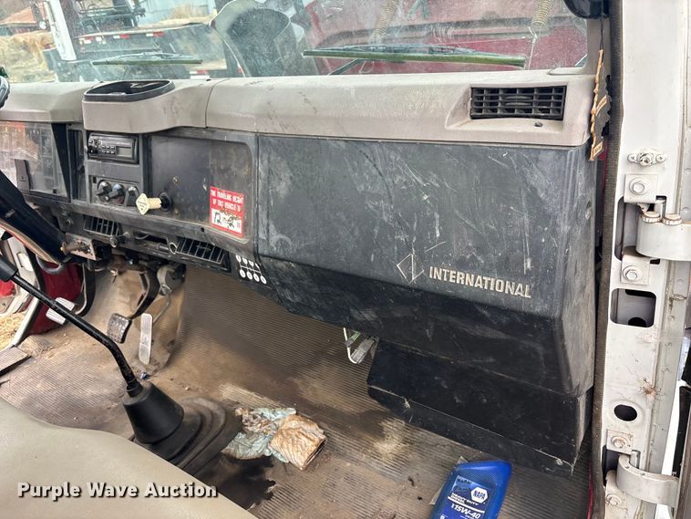 image for item OE9301 1999 International 4700 bucket truck