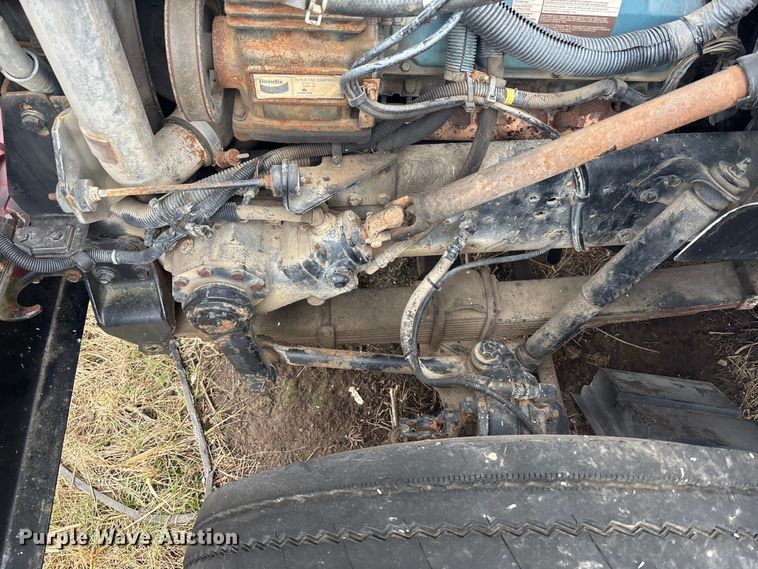 image for item OE9301 1999 International 4700 bucket truck