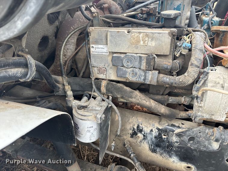 image for item OE9301 1999 International 4700 bucket truck