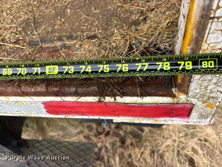 image for item OE9306 1982 Ford F350 box truck