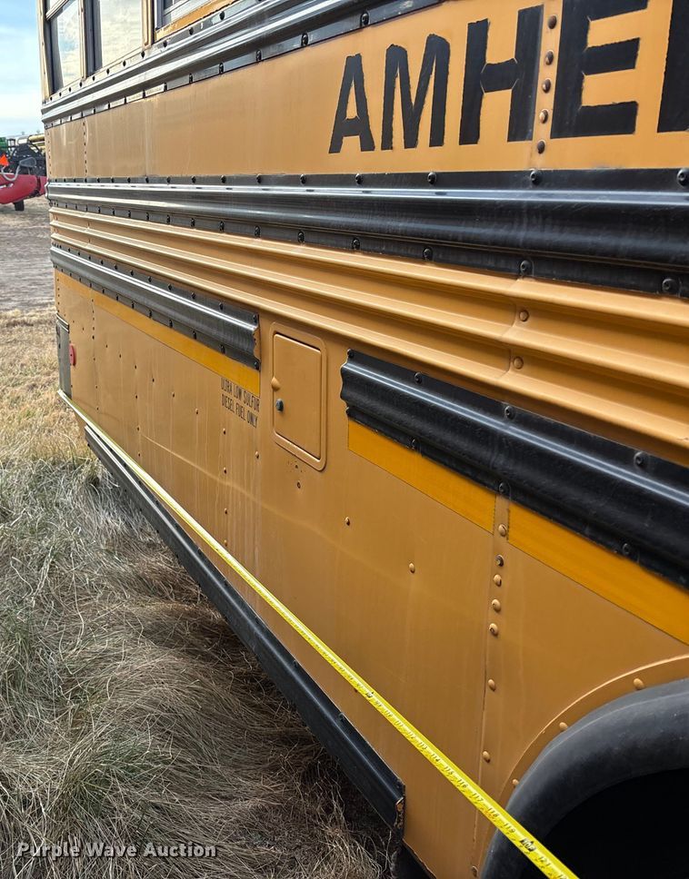 image for item OE9360 2013 Blue Bird Vision Conventional school bus