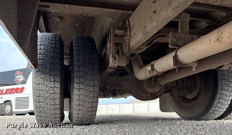 image for item OE9360 2013 Blue Bird Vision Conventional school bus