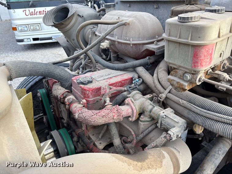 image for item OE9360 2013 Blue Bird Vision Conventional school bus