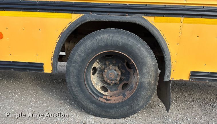 image for item OE9360 2013 Blue Bird Vision Conventional school bus