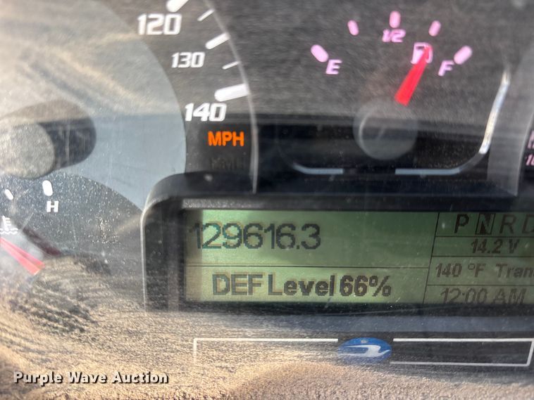 image for item OE9360 2013 Blue Bird Vision Conventional school bus