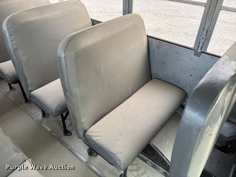 image for item OE9366 2005 Thomas Built School school bus