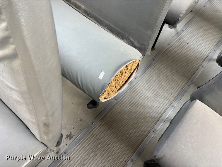 image for item OE9366 2005 Thomas Built School school bus