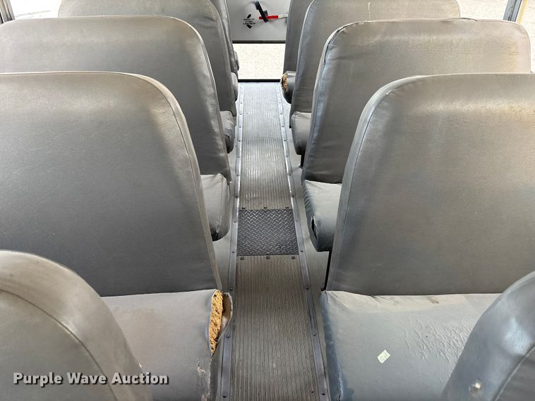 image for item OE9366 2005 Thomas Built School school bus