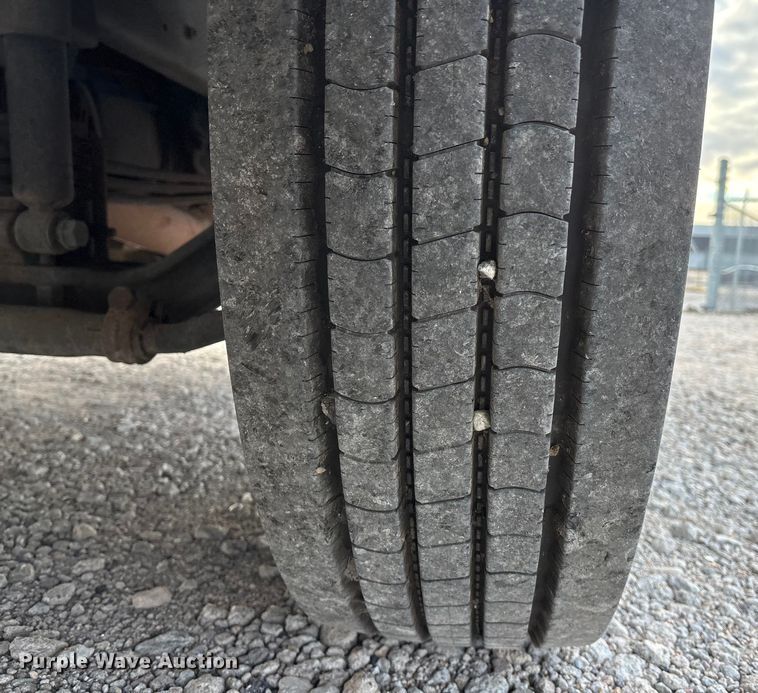 image for item OE9366 2005 Thomas Built School school bus