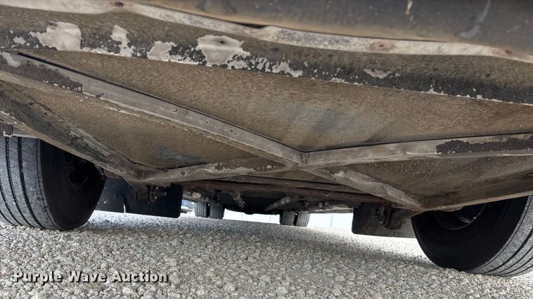 image for item OE9368 1989 Motor Coach Industries 102C3 Intercity coach bus