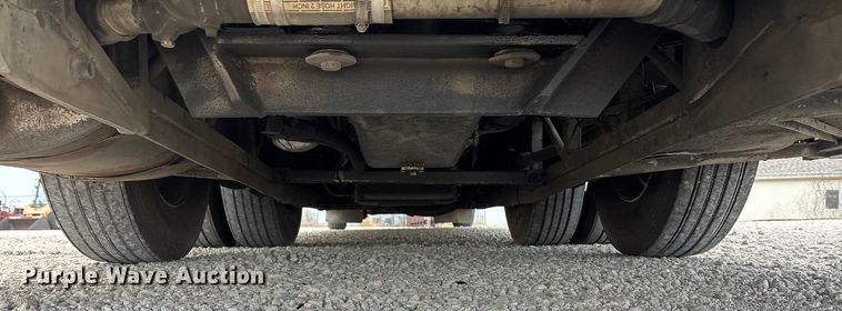 image for item OE9368 1989 Motor Coach Industries 102C3 Intercity coach bus