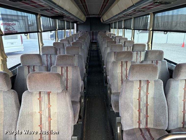 image for item OE9368 1989 Motor Coach Industries 102C3 Intercity coach bus