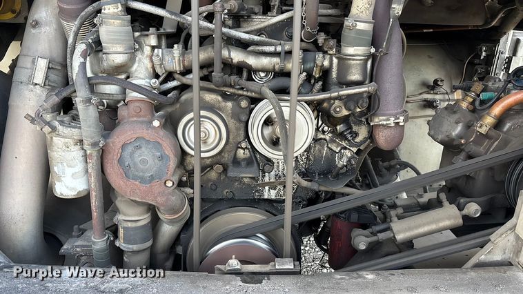 image for item OE9368 1989 Motor Coach Industries 102C3 Intercity coach bus