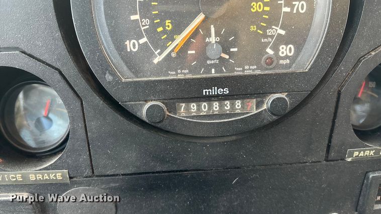 image for item OE9368 1989 Motor Coach Industries 102C3 Intercity coach bus