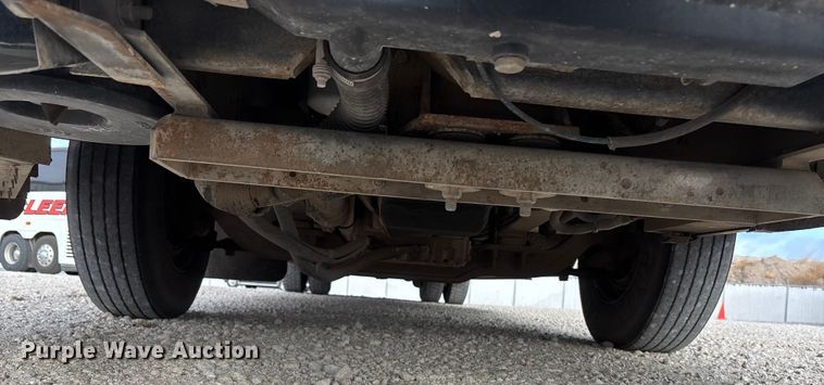 image for item OE9369 2007 Blue Bird All American school bus