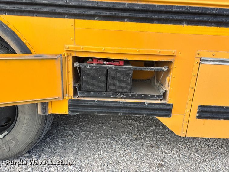 image for item OE9369 2007 Blue Bird All American school bus