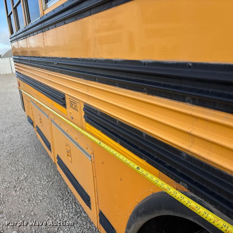 image for item OE9369 2007 Blue Bird All American school bus