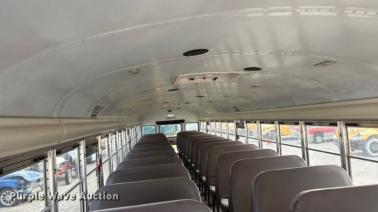 image for item OE9369 2007 Blue Bird All American school bus