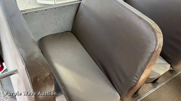 image for item OE9369 2007 Blue Bird All American school bus