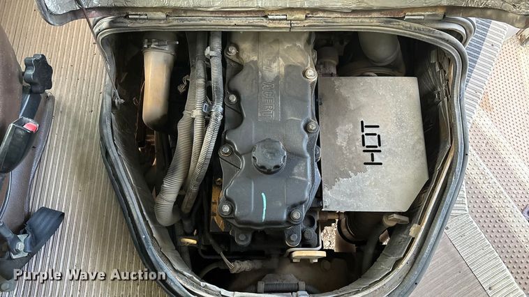 image for item OE9369 2007 Blue Bird All American school bus