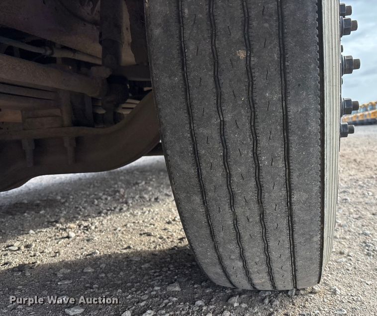 image for item OE9369 2007 Blue Bird All American school bus