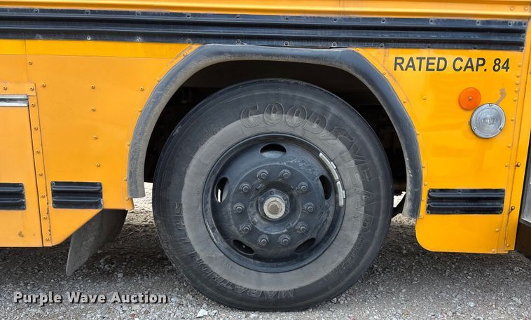 image for item OE9369 2007 Blue Bird All American school bus