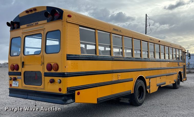 image for item OE9370 2005 Thomas Built school bus