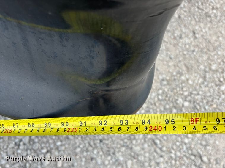 image for item OE9370 2005 Thomas Built school bus