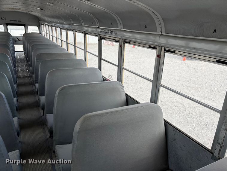 image for item OE9370 2005 Thomas Built school bus