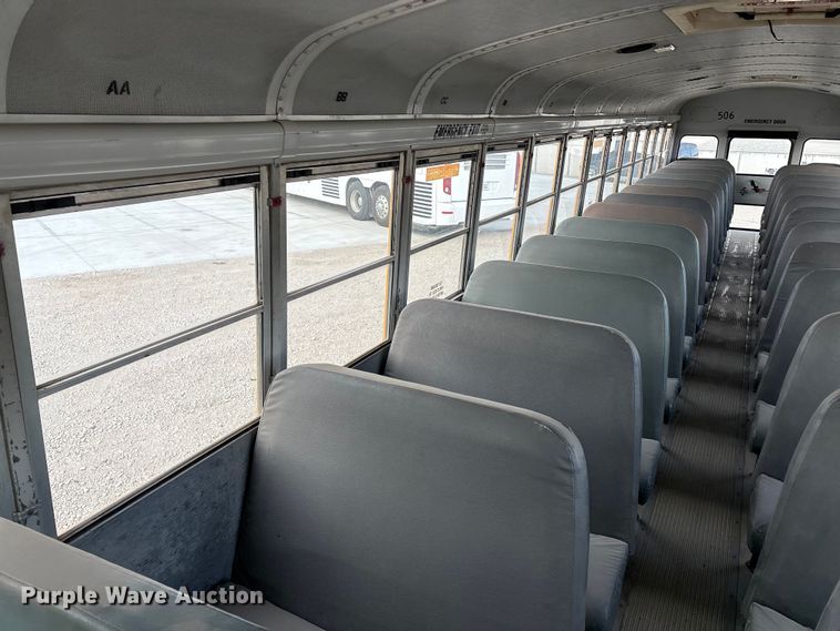 image for item OE9370 2005 Thomas Built school bus