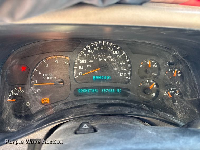 image for item OE9512 2003 Chevrolet Silverado 2500HD Ext. Cab pickup truck