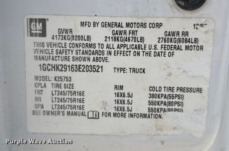 image for item OE9512 2003 Chevrolet Silverado 2500HD Ext. Cab pickup truck