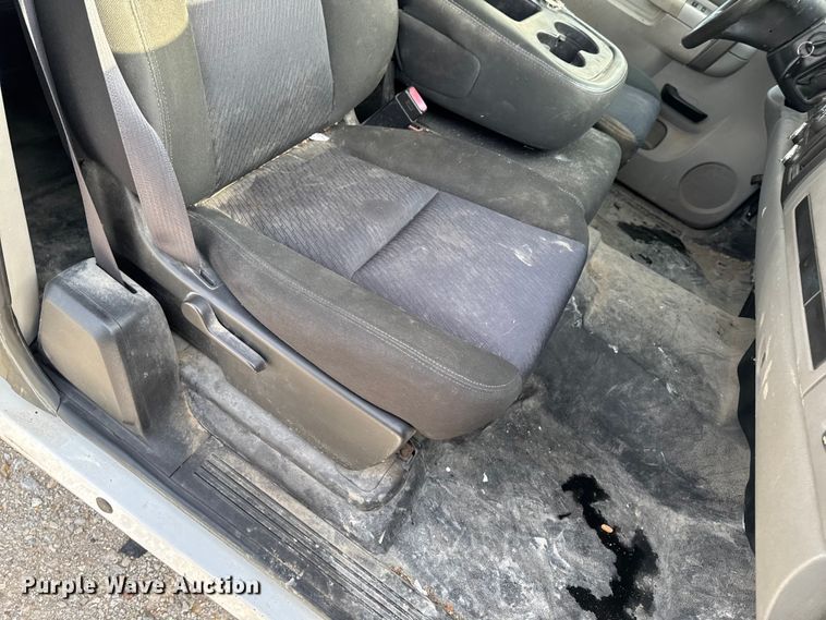 image for item OE9514 2011 Chevrolet Silverado 1500 Ext. Cab pickup truck